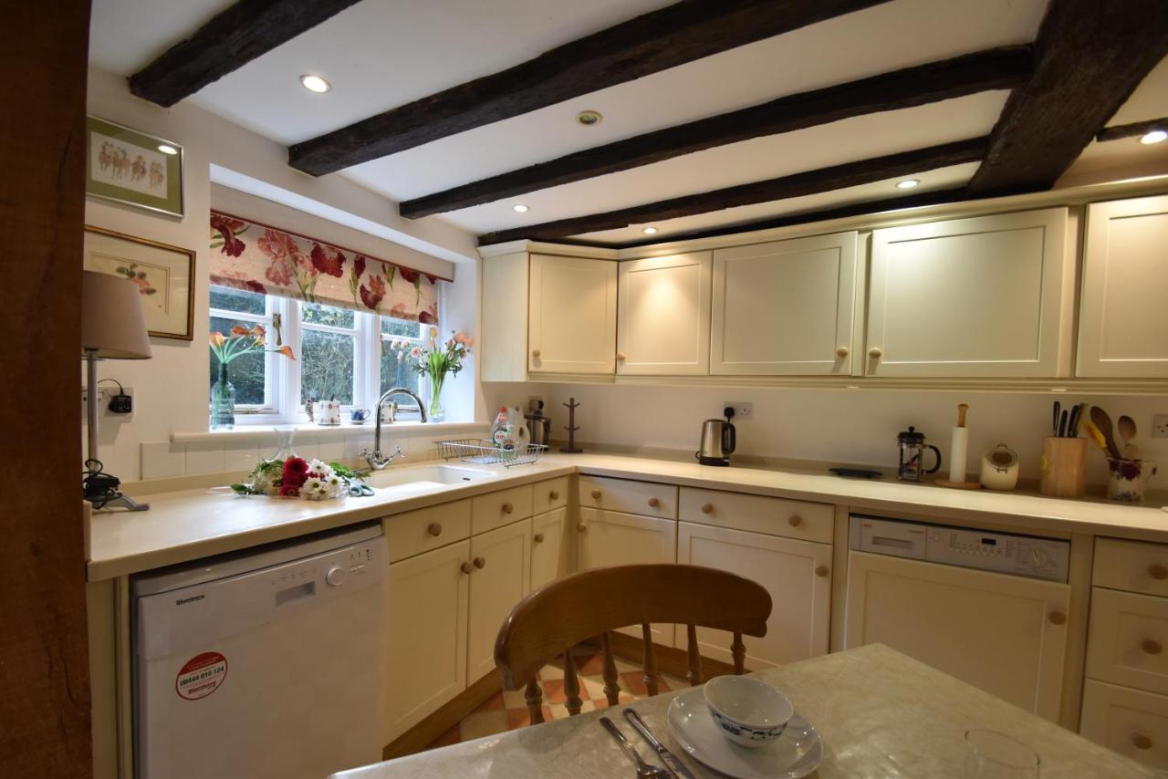 Whitefriars, Rye - Central Location With Parking For 3 Cars - Large Family Home Екстериор снимка